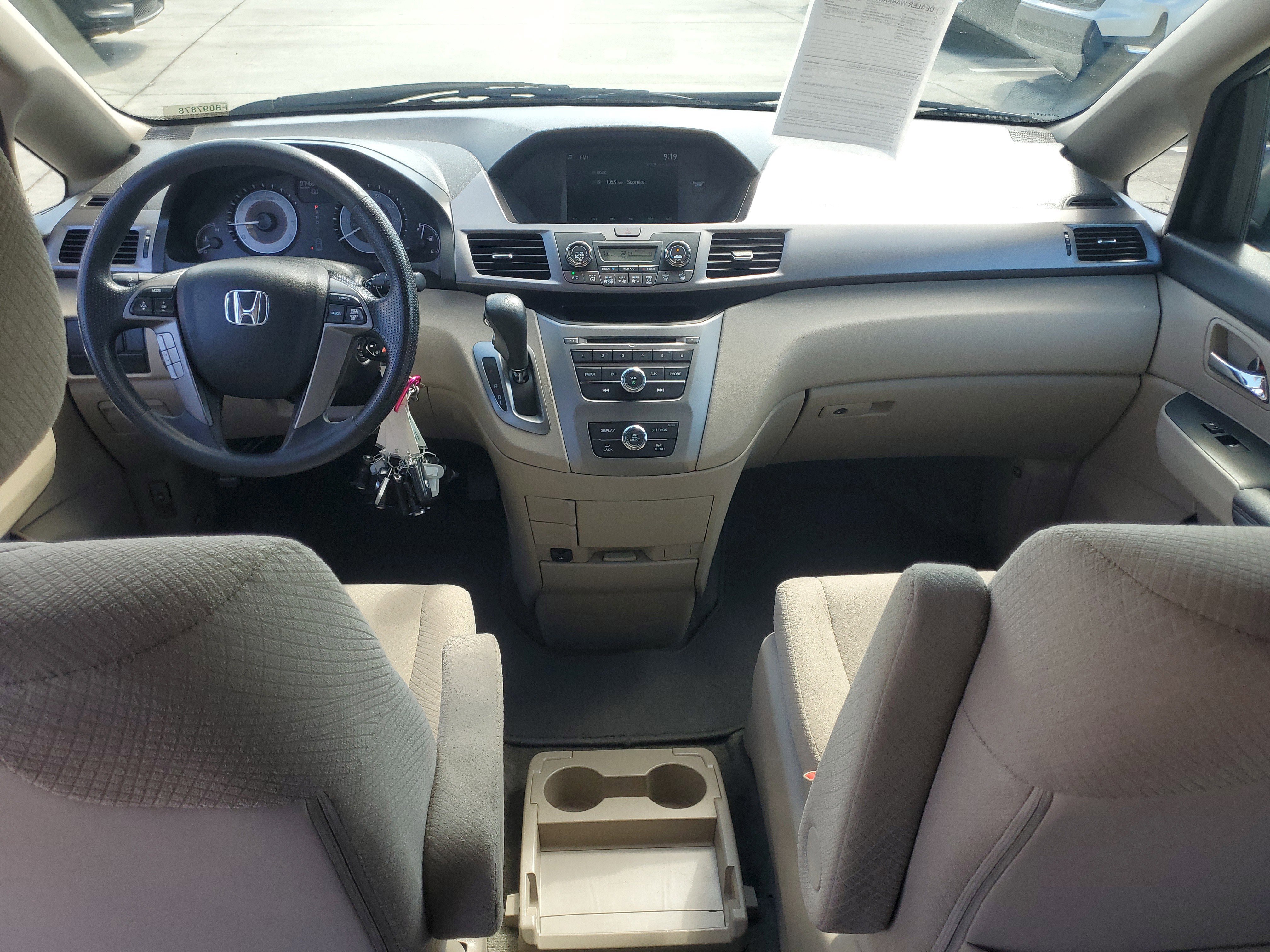 Used 2015 Honda Odyssey LX image 13