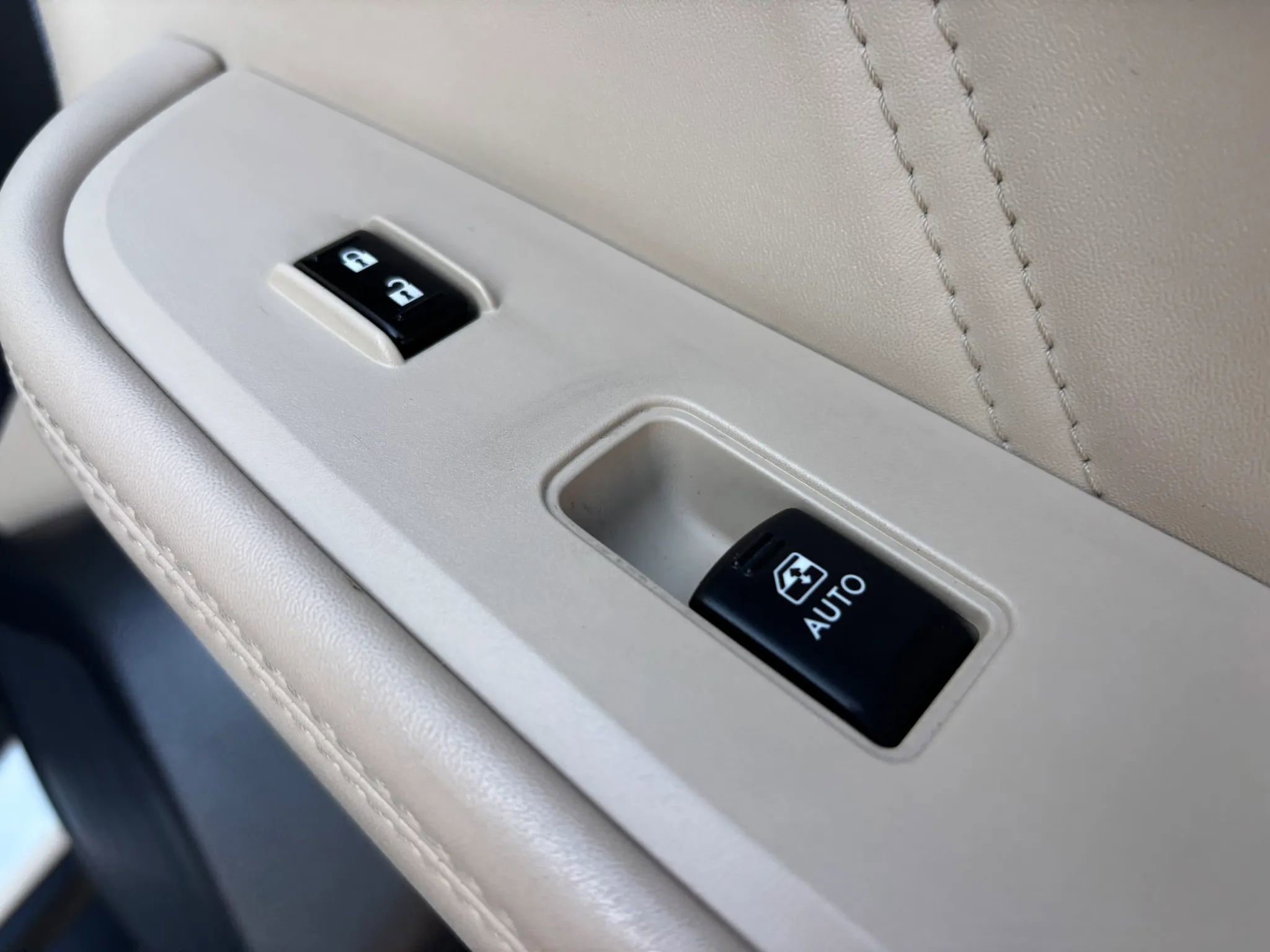 Used 2018 Subaru Outback 2.5i Limited w/ Popular Package #2 AWD/4WD image 49