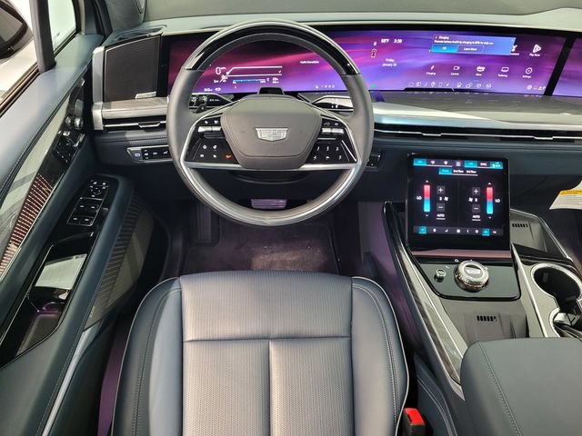 New 2025 Cadillac Escalade IQ Sport 2 w/ LPO, ONYX Package AWD/4WD image 16
