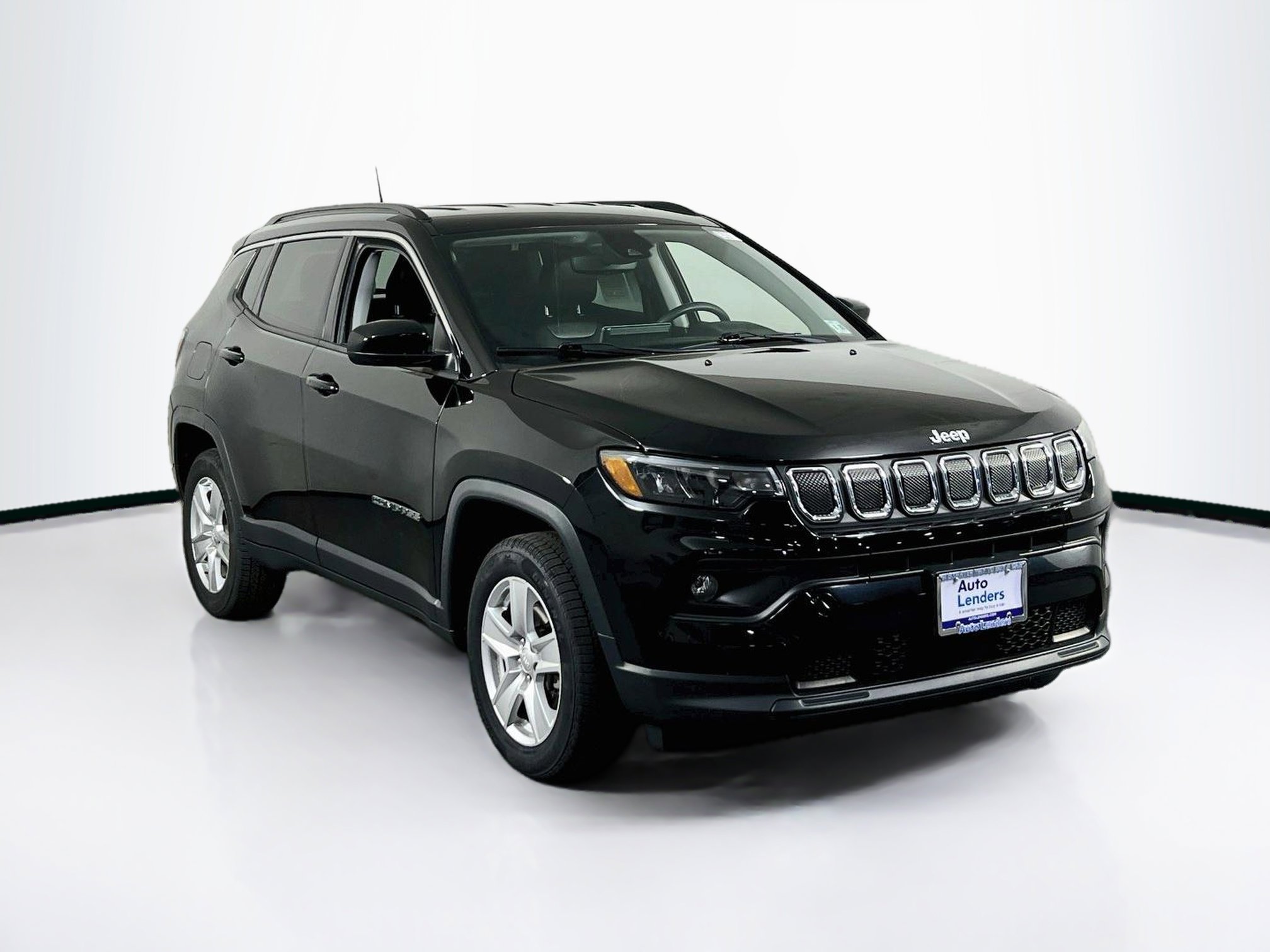 Used 2022 Jeep Compass Latitude AWD/4WD image 3
