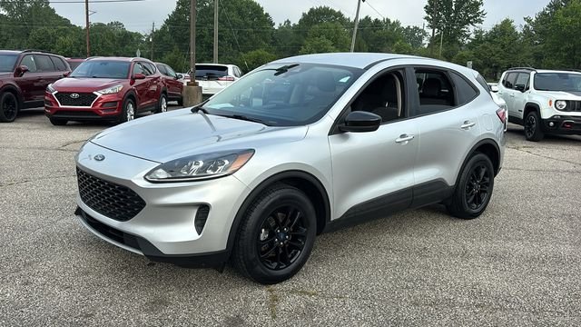 Used 2020 Ford Escape SE Sport AWD/4WD image 2