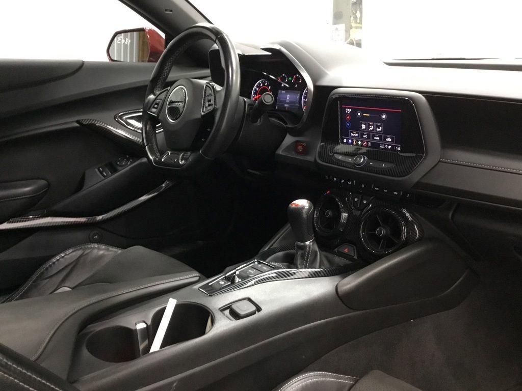 Used 2023 Chevrolet Camaro LT w/ RS Package image 18