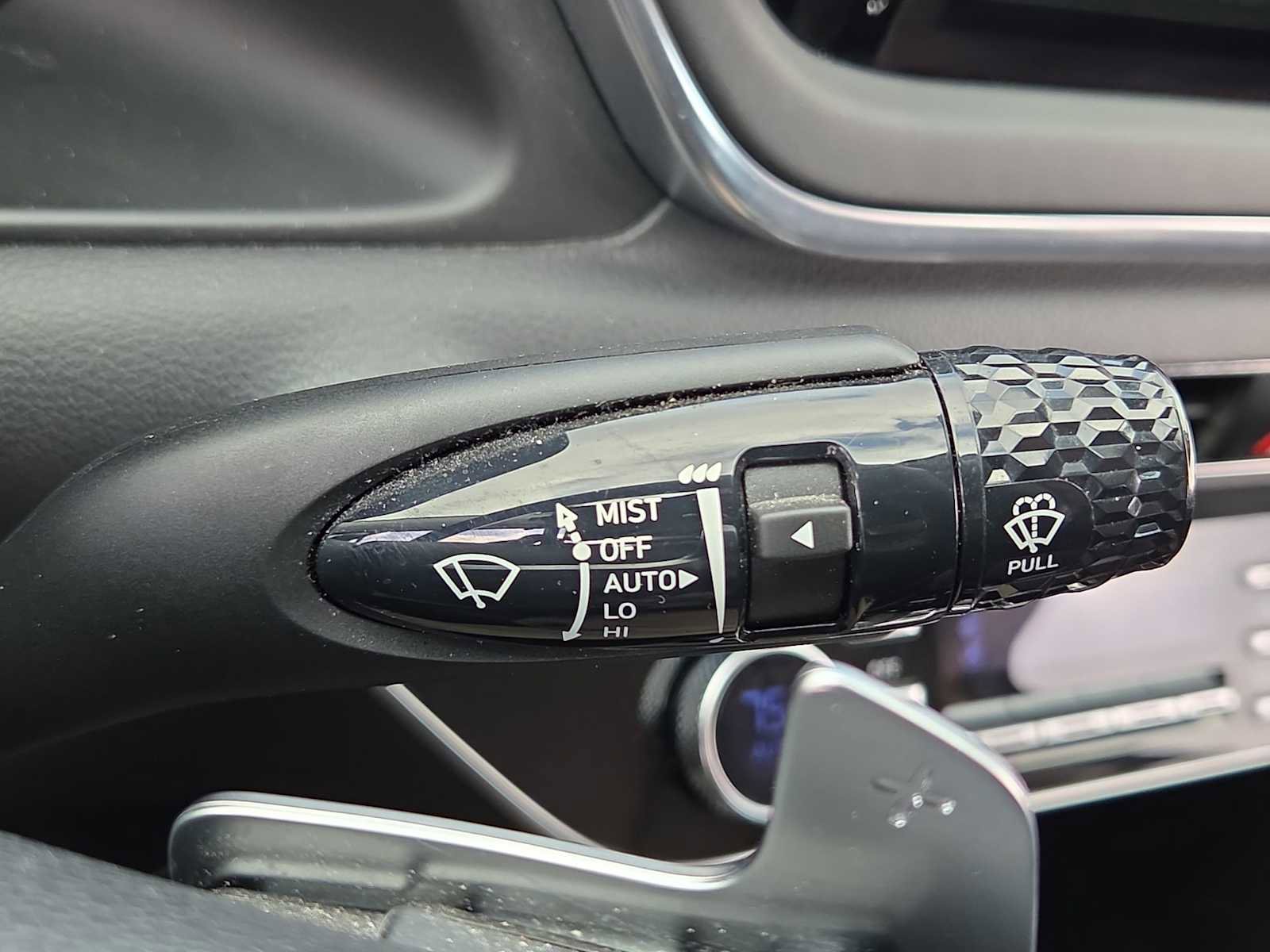 Used 2021 Hyundai Sonata Limited w/ Preferred Accessory Package image 26