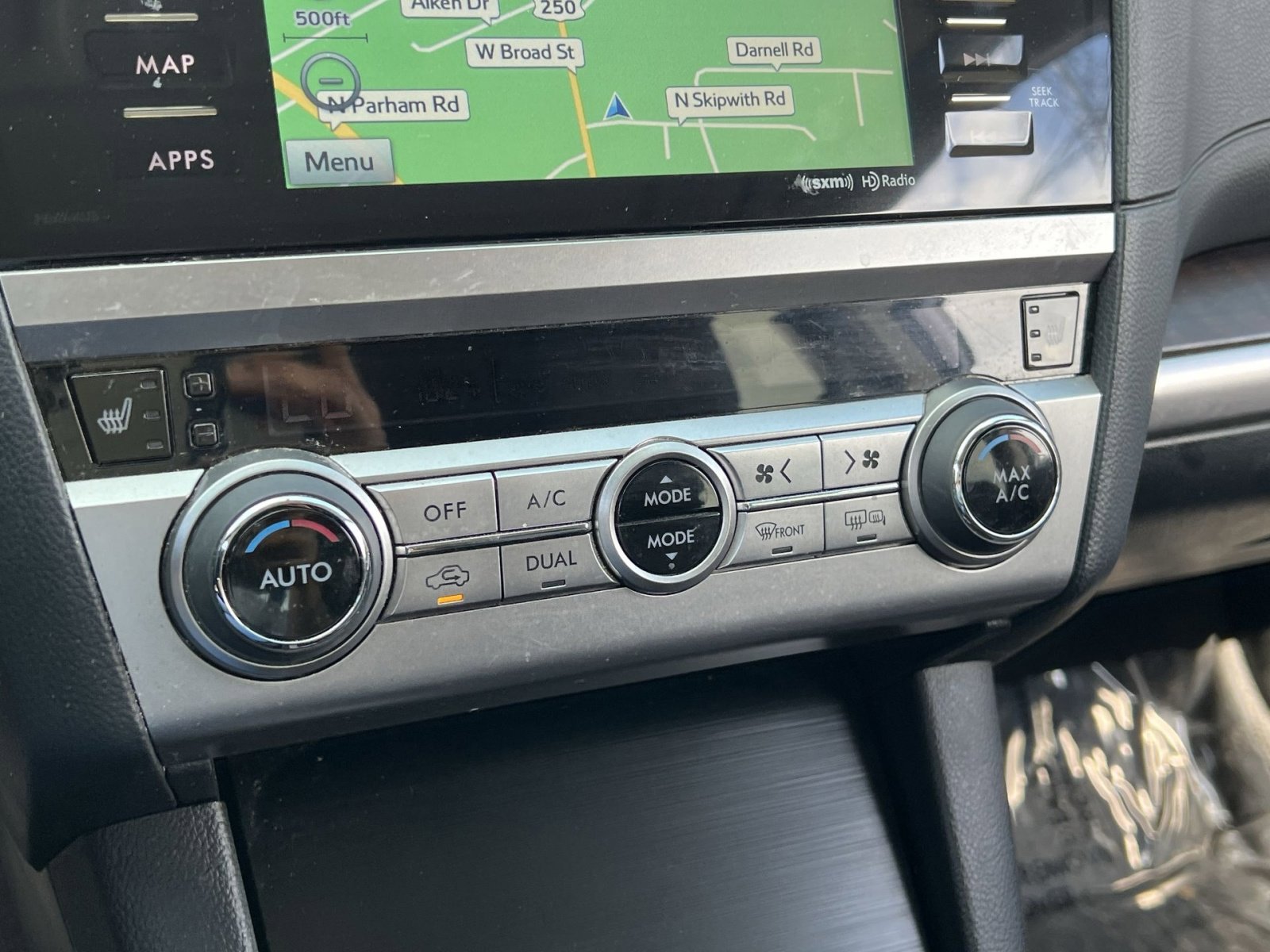 Used 2015 Subaru Outback 2.5i Limited AWD/4WD image 22