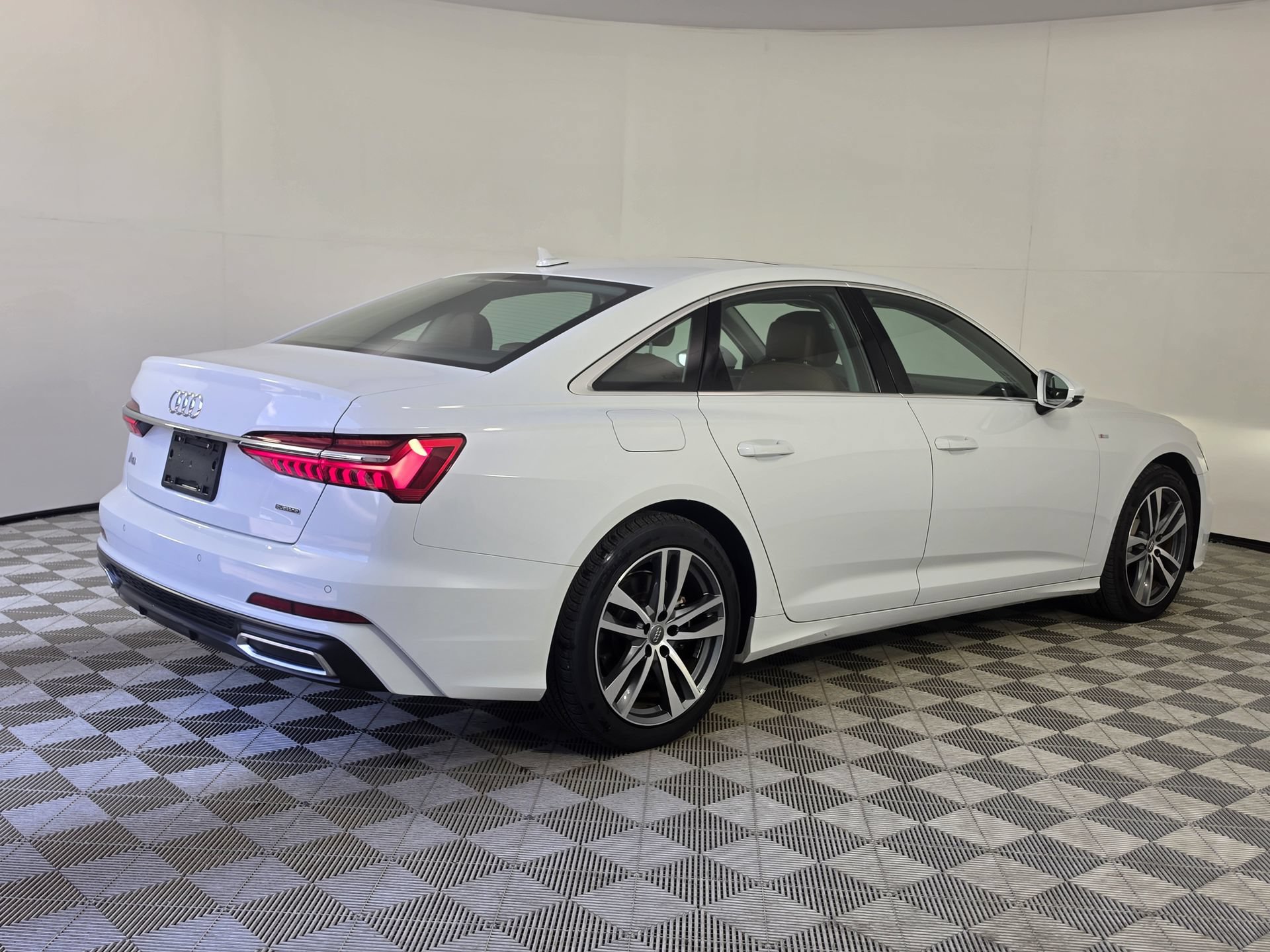 Used 2020 Audi A6 3.0T Premium w/ Convenience Package AWD/4WD image 7