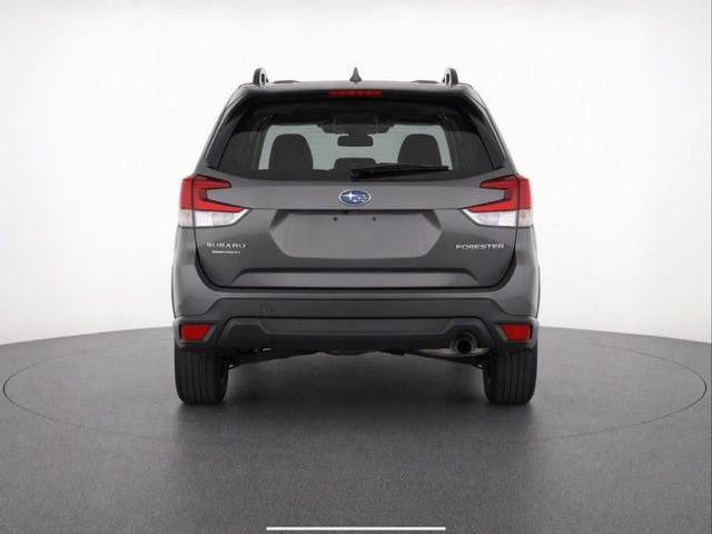 Used 2023 Subaru Forester Premium AWD/4WD image 7