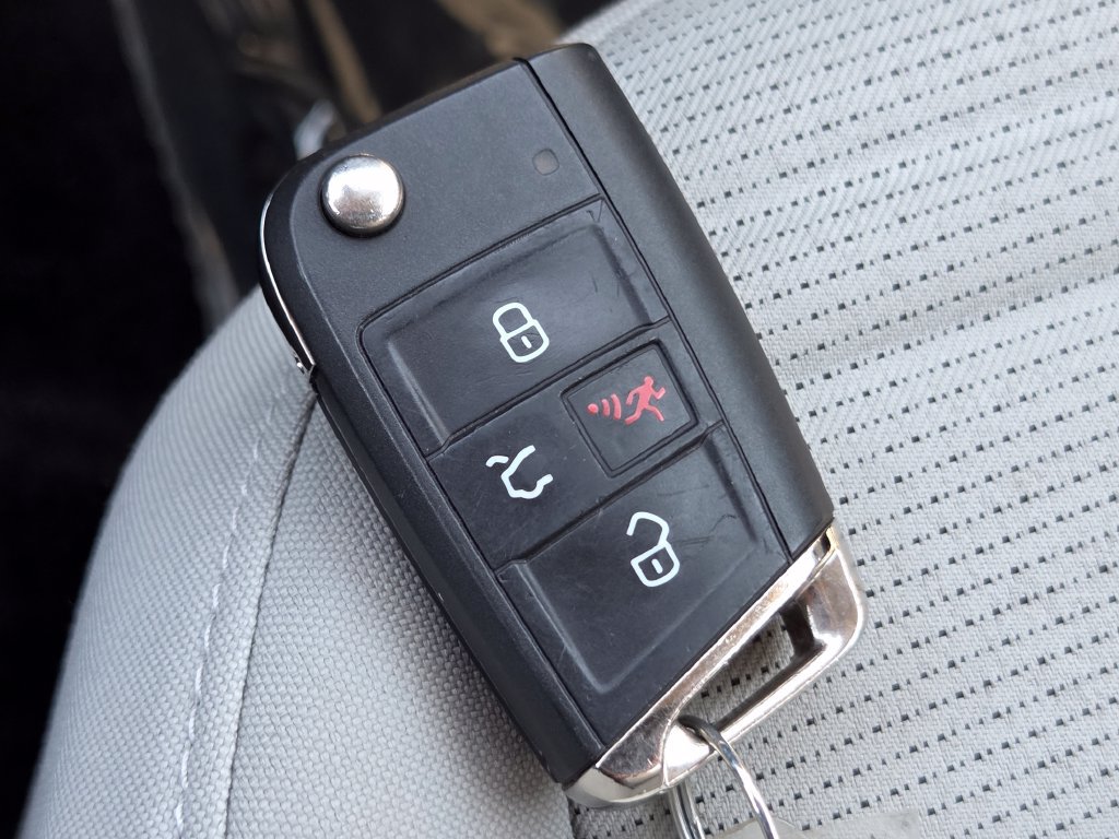 Used 2024 Volkswagen Tiguan S AWD/4WD image 41