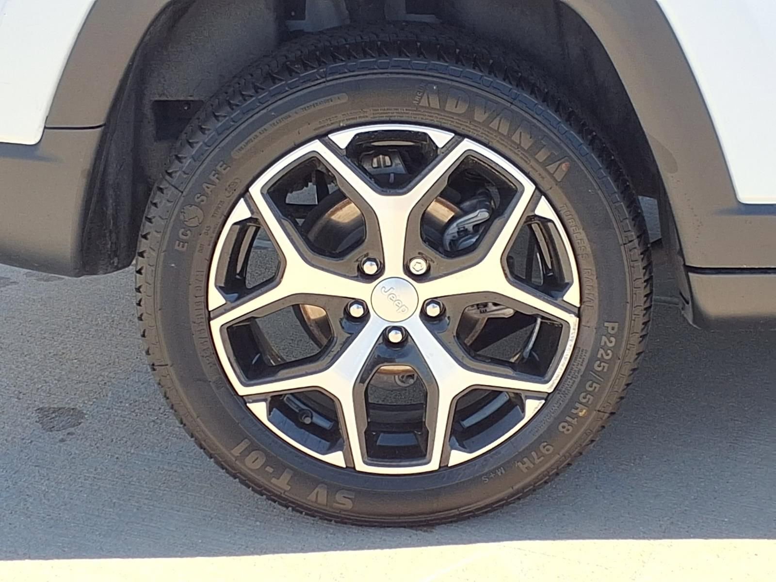 Used 2024 Jeep Compass Limited image 26