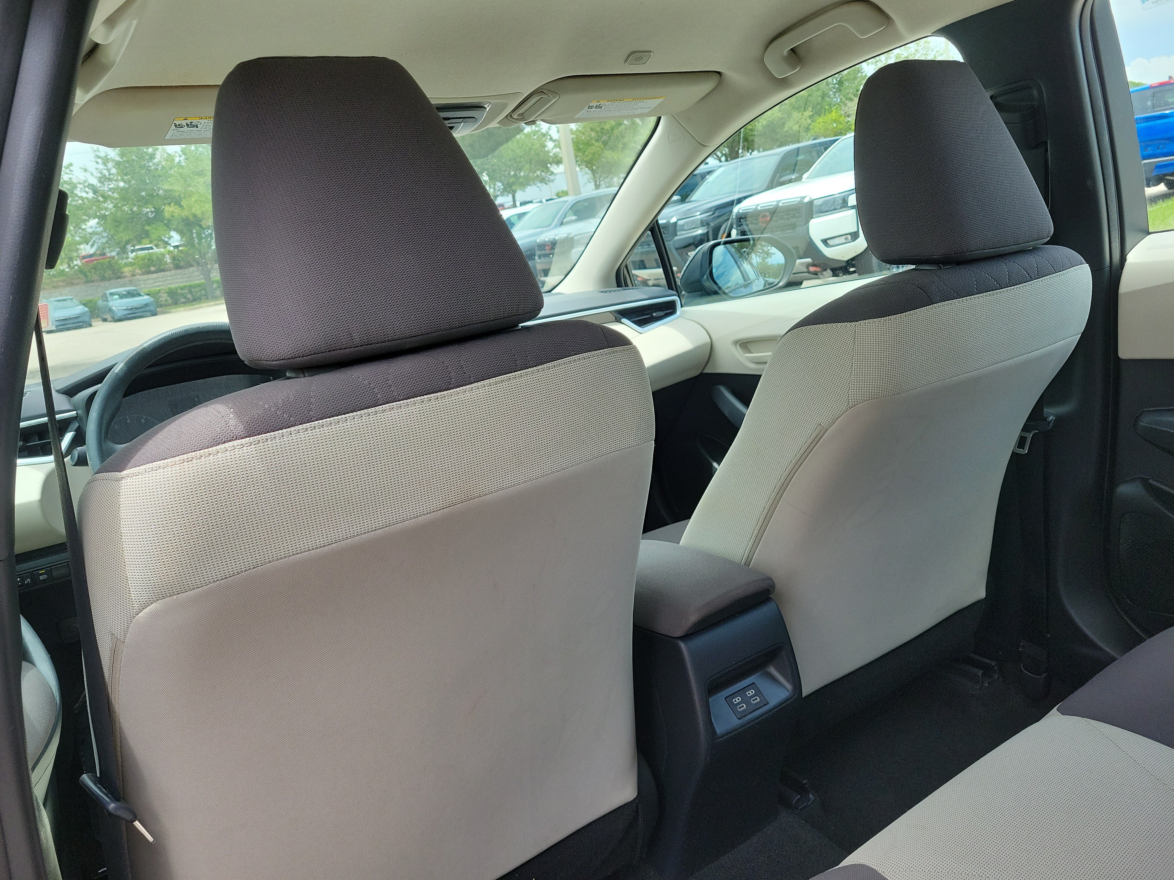 Used 2023 Toyota Corolla LE FWD image 18