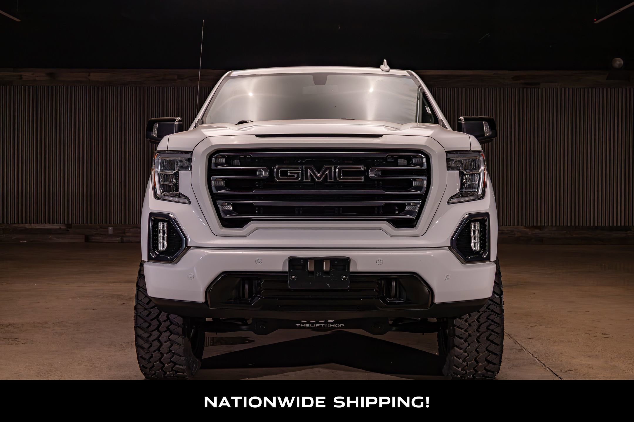 Used 2022 GMC Sierra 1500 AT4 w/ AT4 Premium Package AWD/4WD image 4