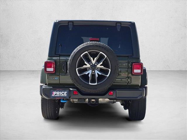 Used 2024 Jeep Wrangler Unlimited w/ LED Headlamp & Fog Lamp Group AWD/4WD image 6