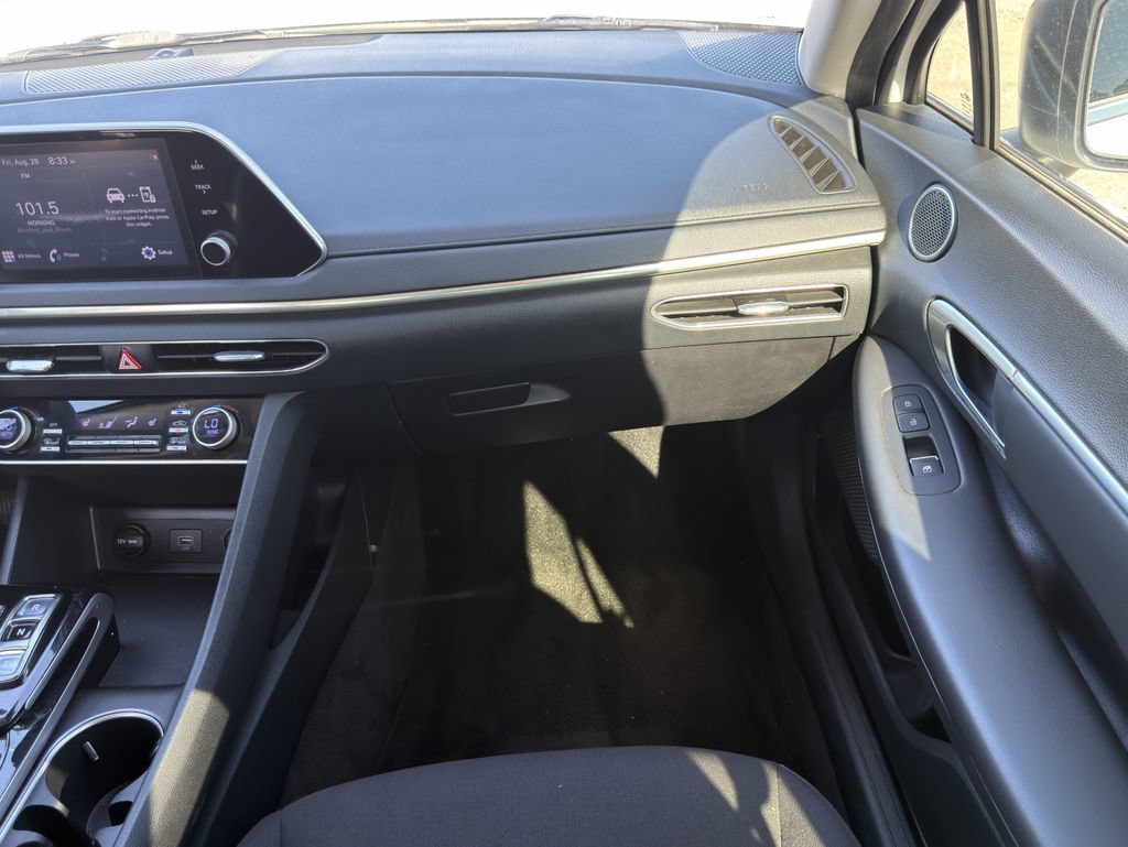 Used 2022 Hyundai Sonata SEL w/ Preferred Accessory Package FWD image 15