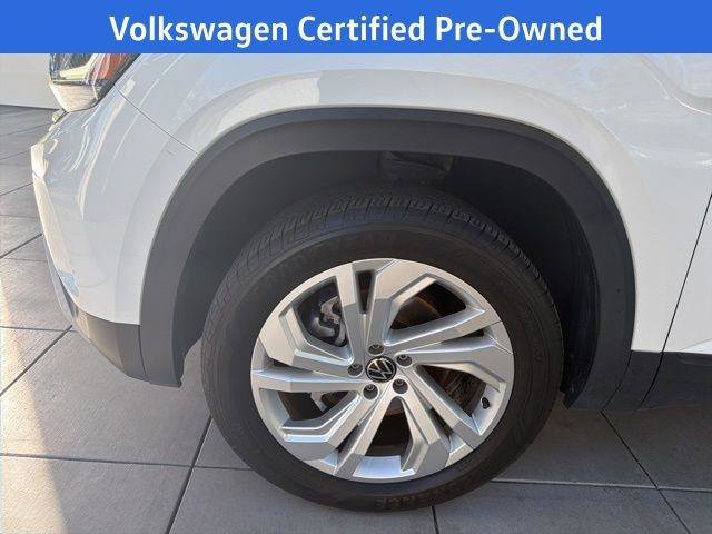 Certified 2023 Volkswagen Atlas SE image 10