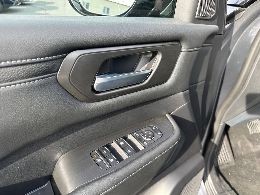 New 2026 Nissan Armada SV RWD image 21