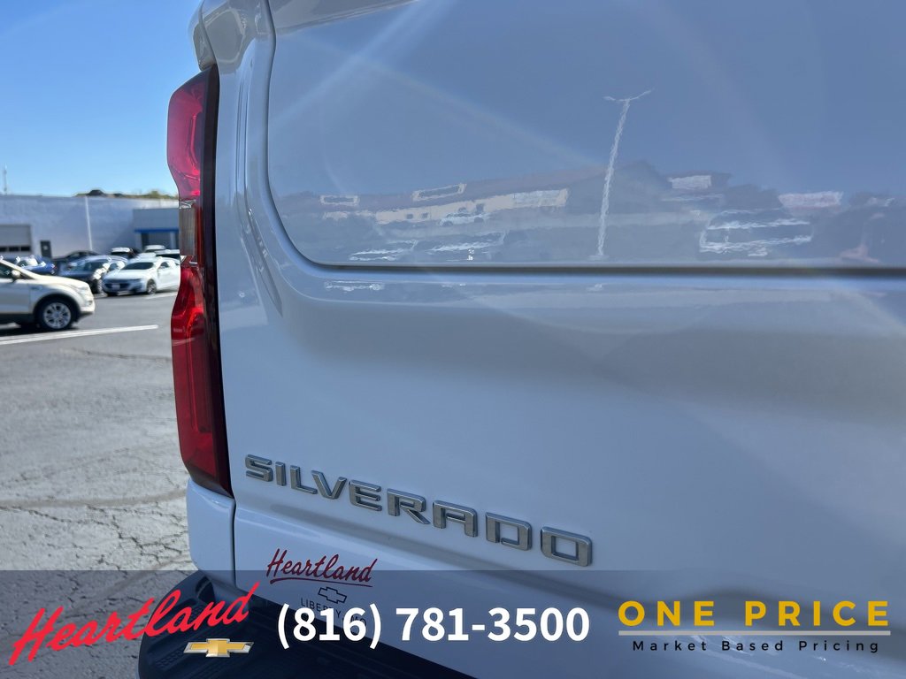 Used 2024 Chevrolet Silverado 2500 High Country w/ High Country Premium Package image 16