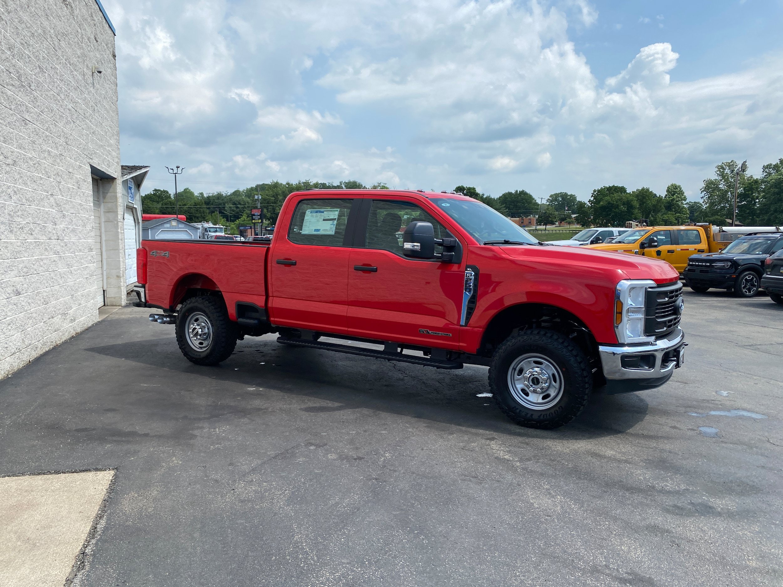 New 2026 Ford F250 XL AWD/4WD image 14