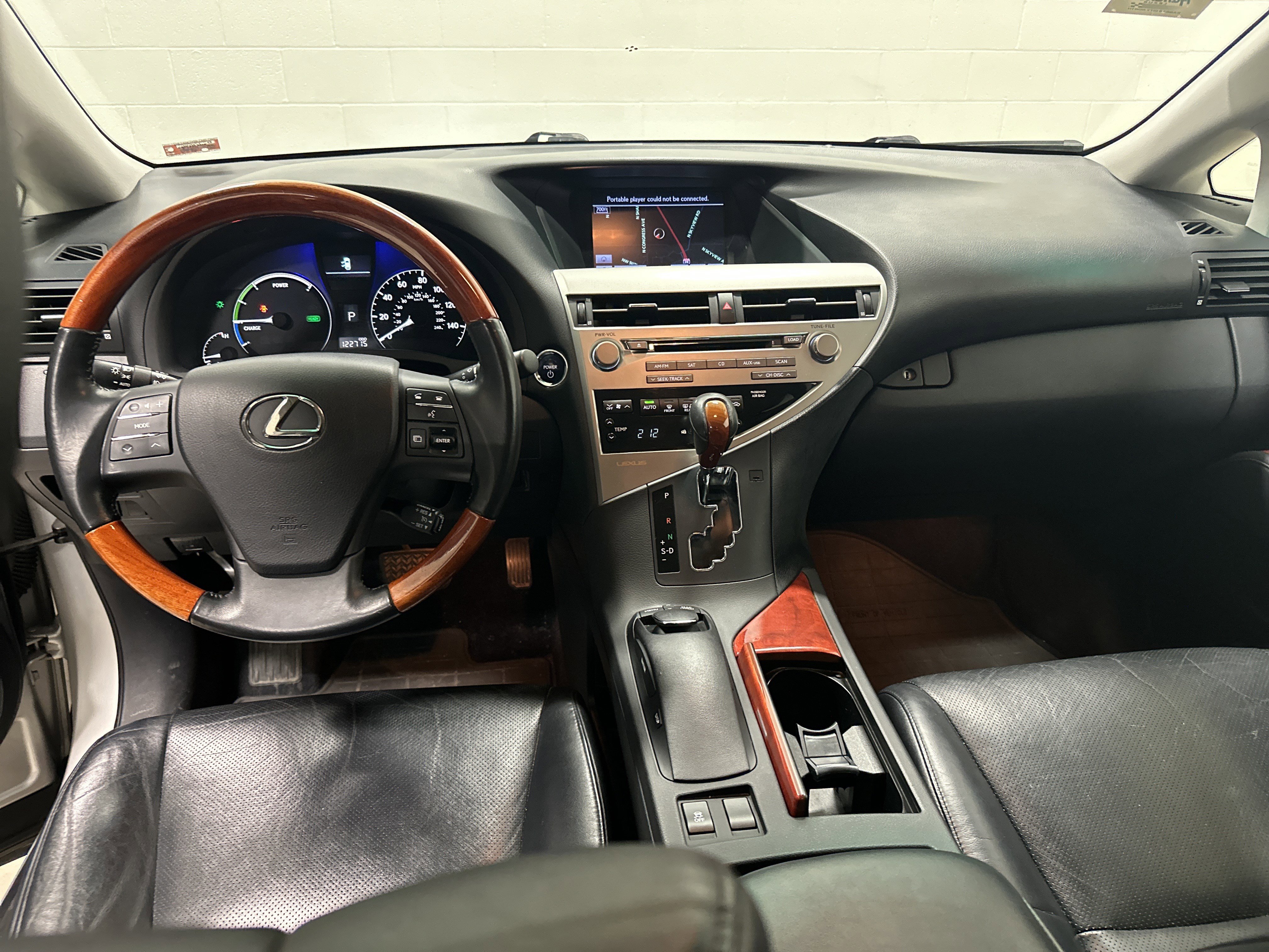 Used 2011 Lexus RX 450h AWD w/ Premium Pkg image 29