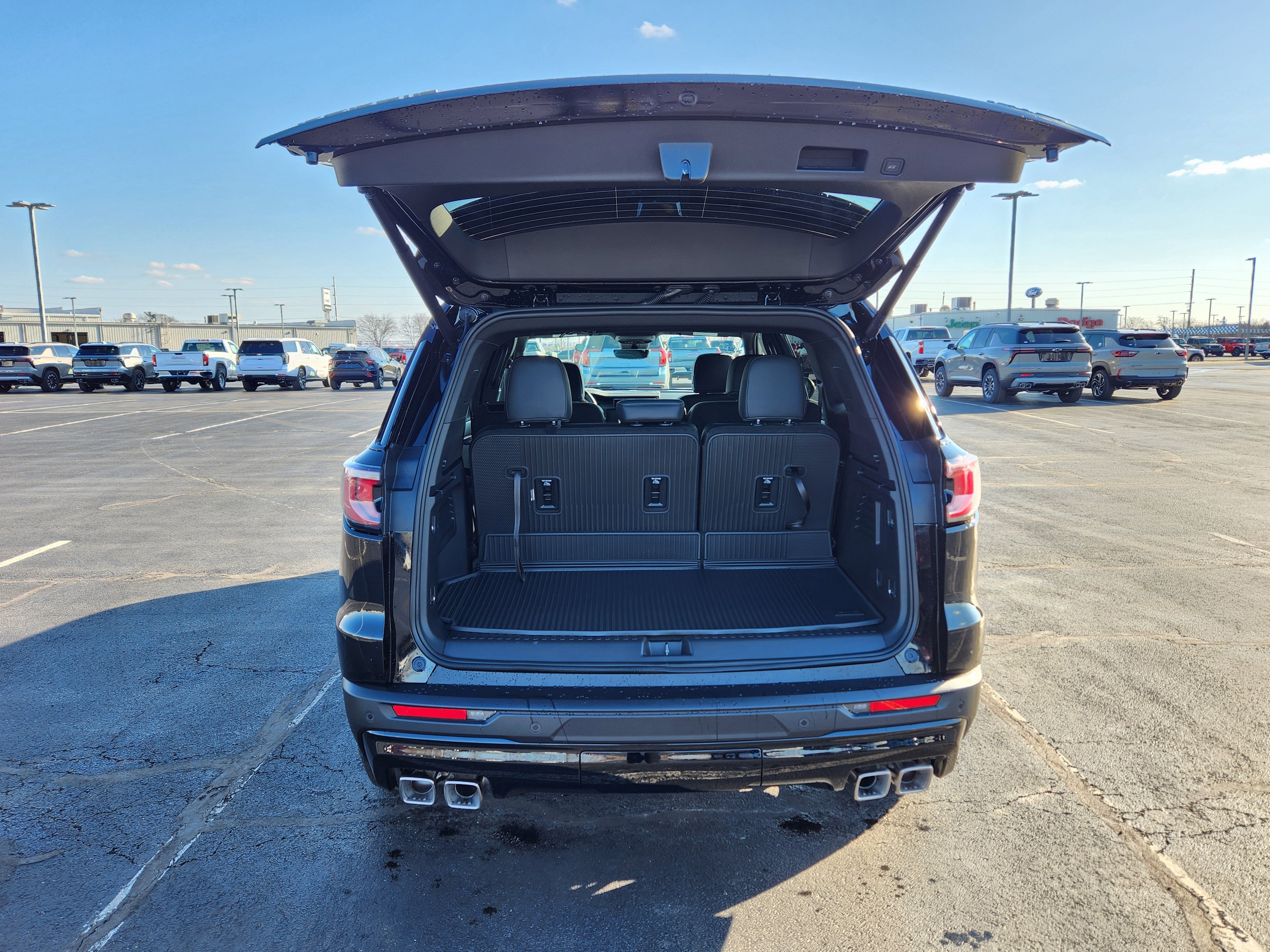 New 2026 GMC Acadia AT4 w/ Super Cruise Package image 7