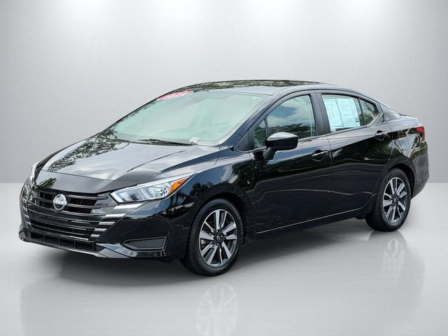 Used 2024 Nissan Versa SV FWD image 5