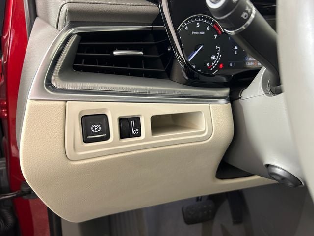 Used 2025 Cadillac XT5 Premium Luxury AWD/4WD image 18