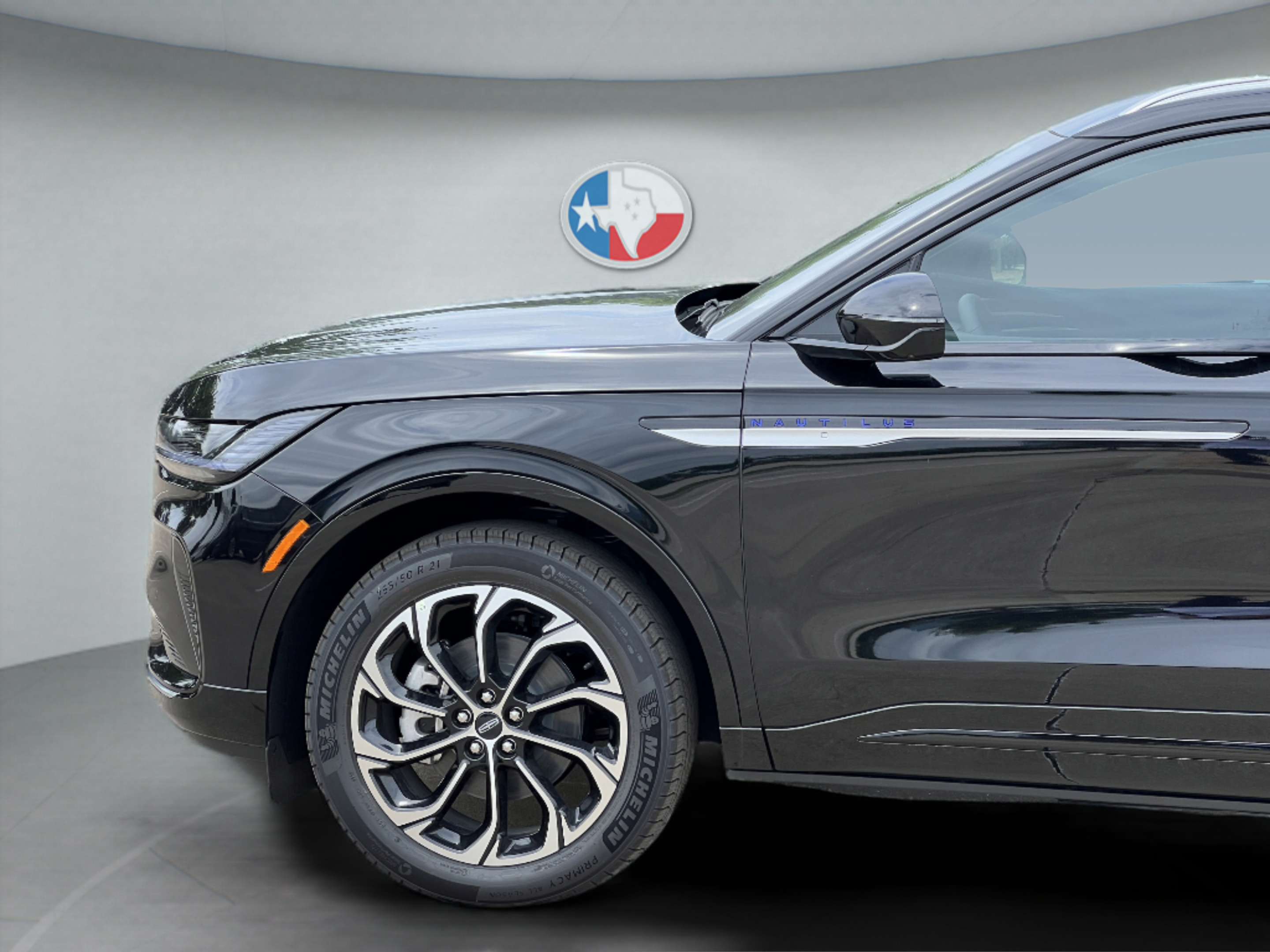 New 2026 Lincoln Nautilus Reserve AWD/4WD image 32