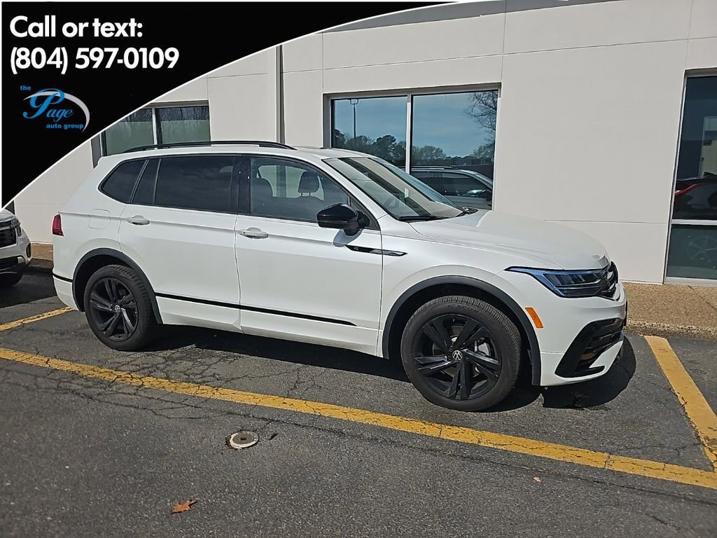 Used 2024 Volkswagen Tiguan SE R-Line image 1