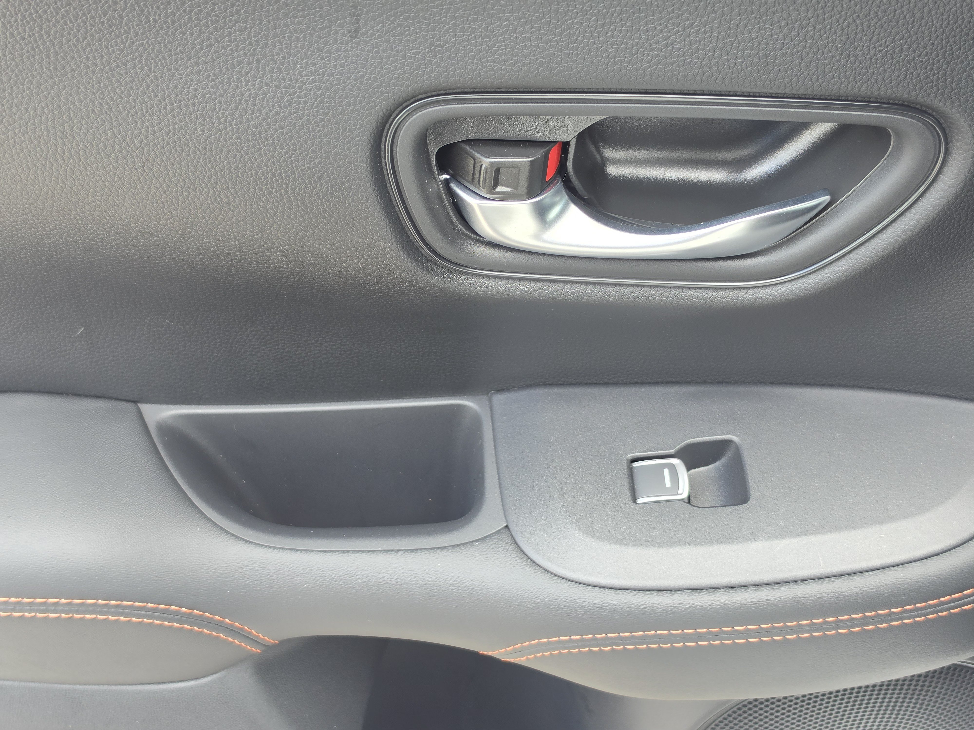 Certified 2024 Honda HR-V Sport image 11