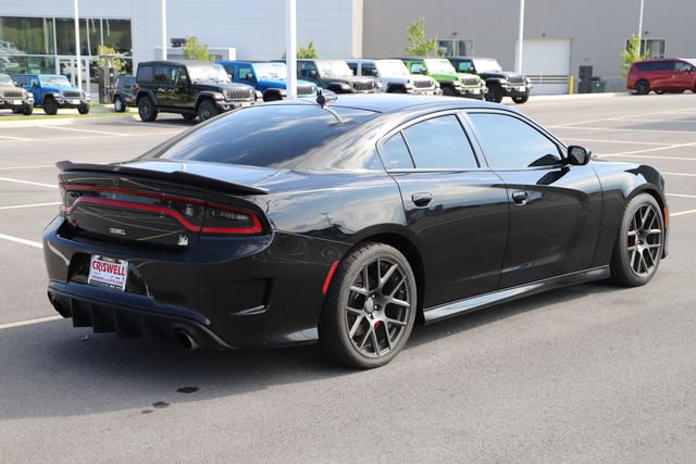 Used 2016 Dodge Charger R/T Scat Pack w/ Beats Audio Group RWD image 4
