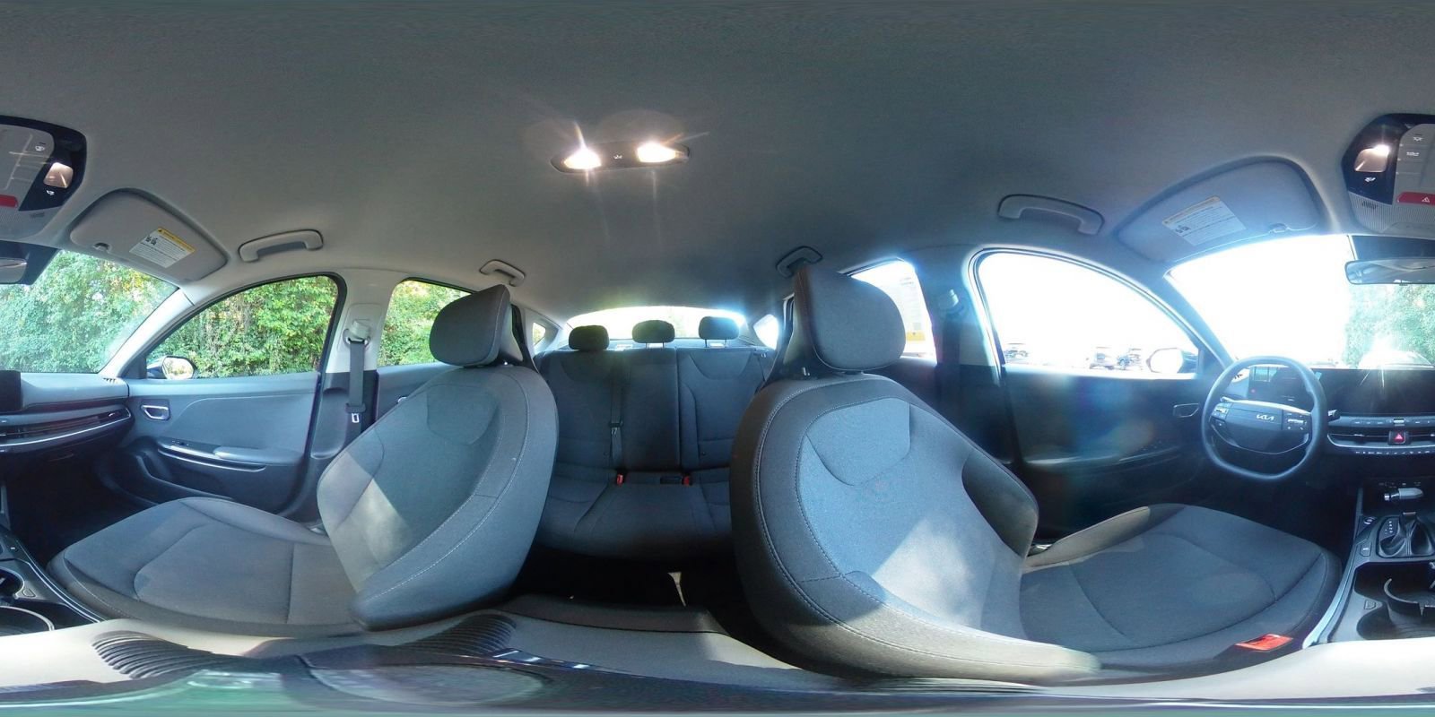 Used 2025 Kia K4 FWD image 41