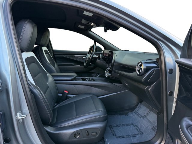 Used 2024 Chevrolet Blazer EV LT image 12