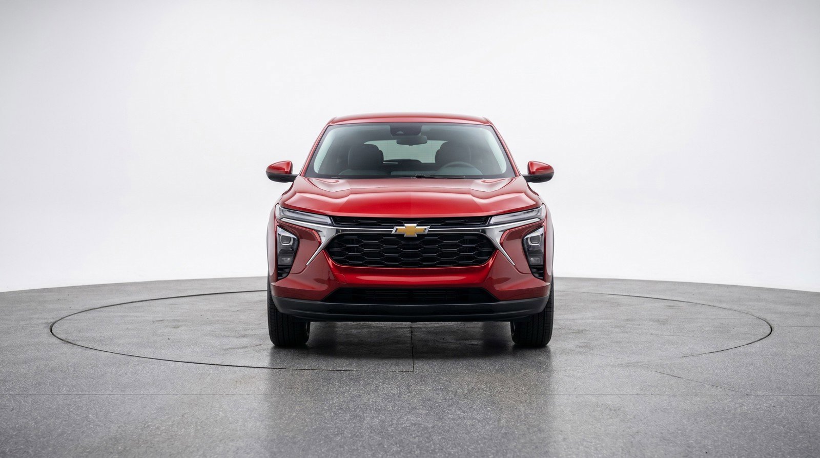 Used 2025 Chevrolet Trax LT FWD image 2