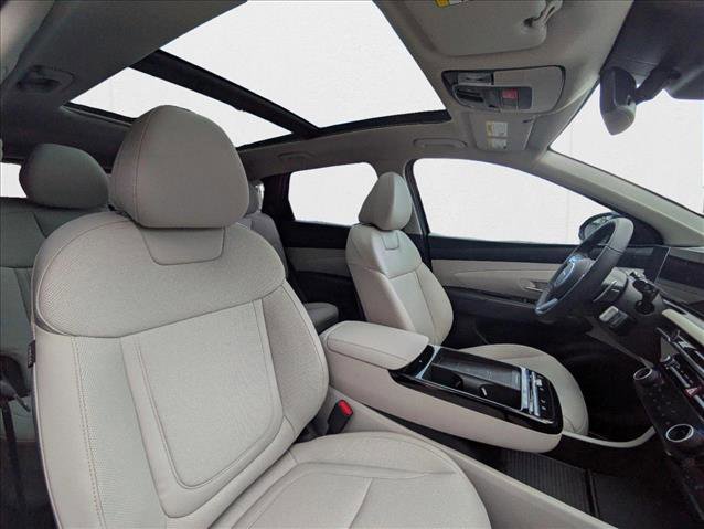New 2025 Hyundai Tucson SEL image 18