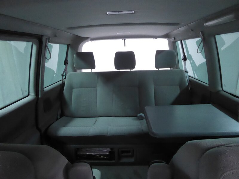 Used 2002 Volkswagen Eurovan MV FWD image 29