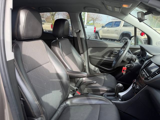 Used 2021 Chevrolet Trax LT image 33