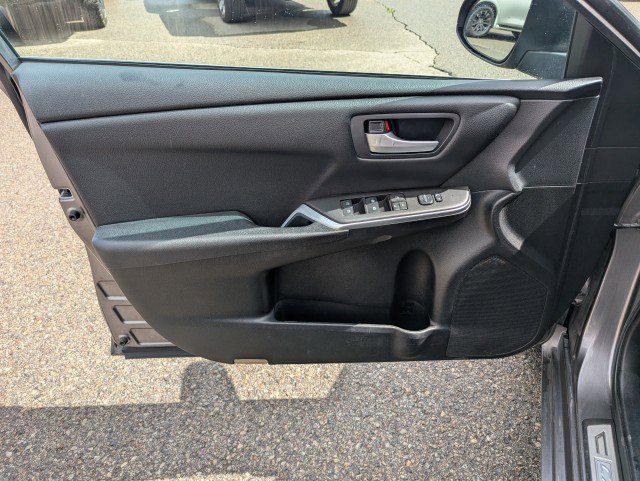Used 2016 Toyota Camry LE w/ Protection Package (Q2) FWD image 7