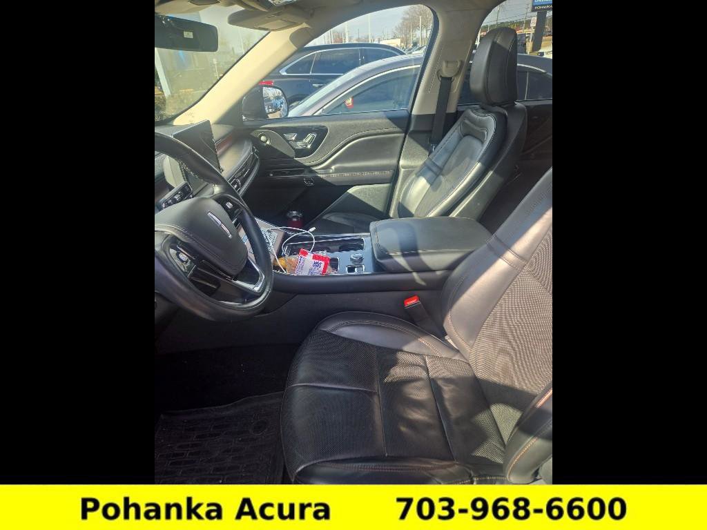 Used 2022 Lincoln Aviator Reserve w/ Elements Package Plus image 2