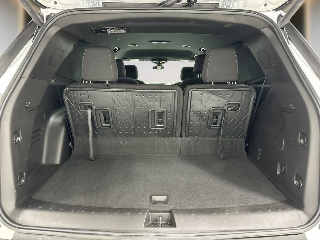Used 2022 Chevrolet Traverse LT w/ LPO, Floor Liner Package AWD/4WD image 13