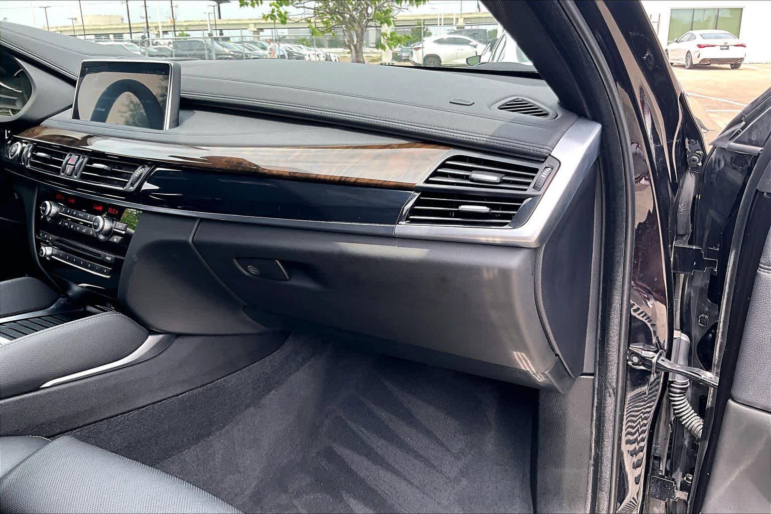 Used 2019 BMW X6 xDrive35i w/ Premium Package AWD/4WD image 16