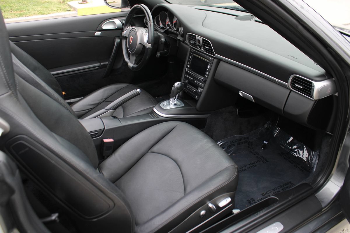 Used 2010 Porsche 911 Carrera S RWD image 20