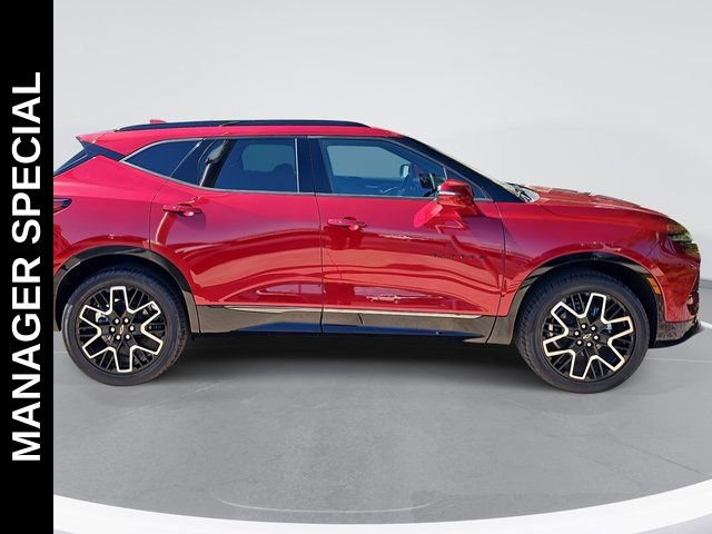 New 2025 Chevrolet Blazer RS w/ Enhanced Convenience Package image 2