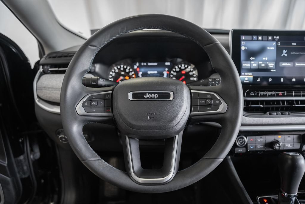 Certified 2022 Jeep Compass Latitude AWD/4WD image 28