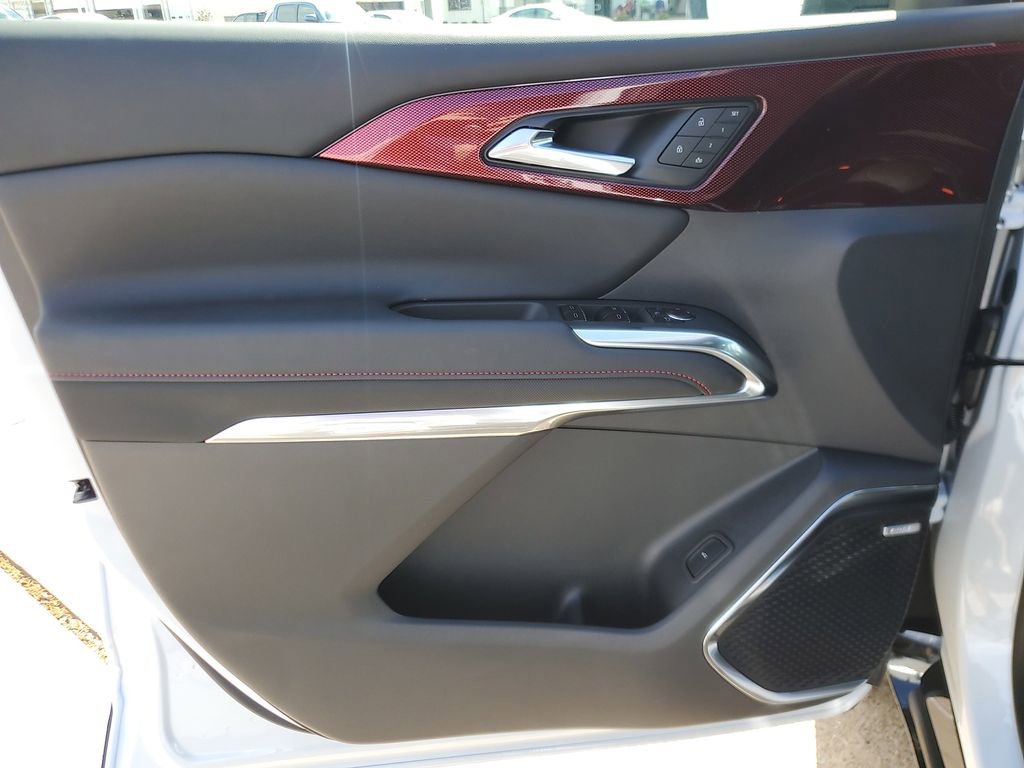 New 2026 Chevrolet Traverse RS image 19