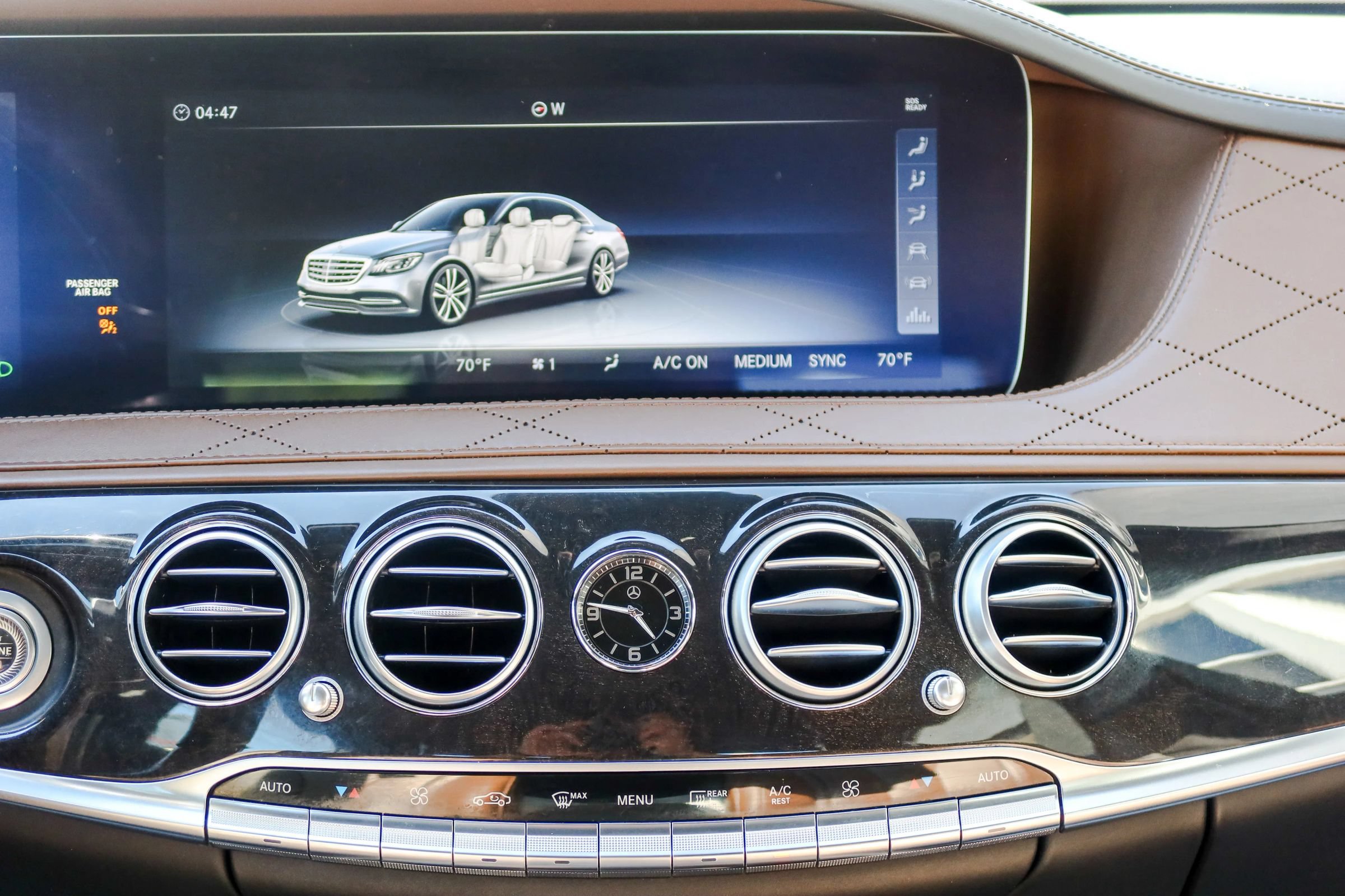 Used 2018 Mercedes-Benz S 560 4MATIC Sedan image 20