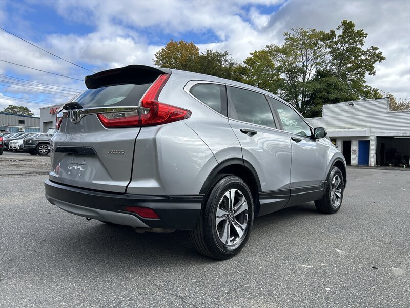 Used 2017 Honda CR-V LX image 4