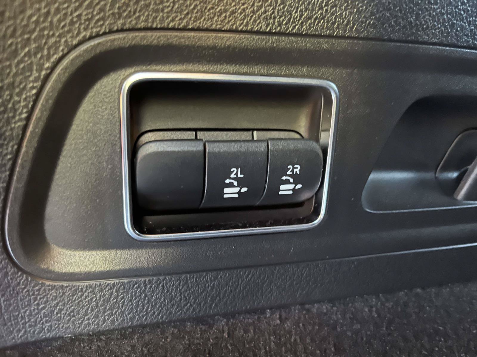 Certified 2026 Mercedes-Benz GLS 580 4MATIC image 12