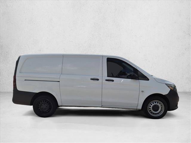 Used 2016 Mercedes-Benz Metris image 4