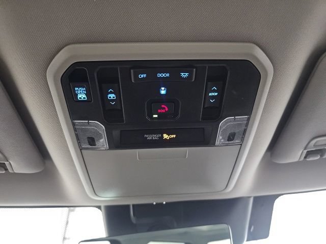 Used 2024 Toyota Tundra Limited w/ TRD Off-Road Package AWD/4WD image 28