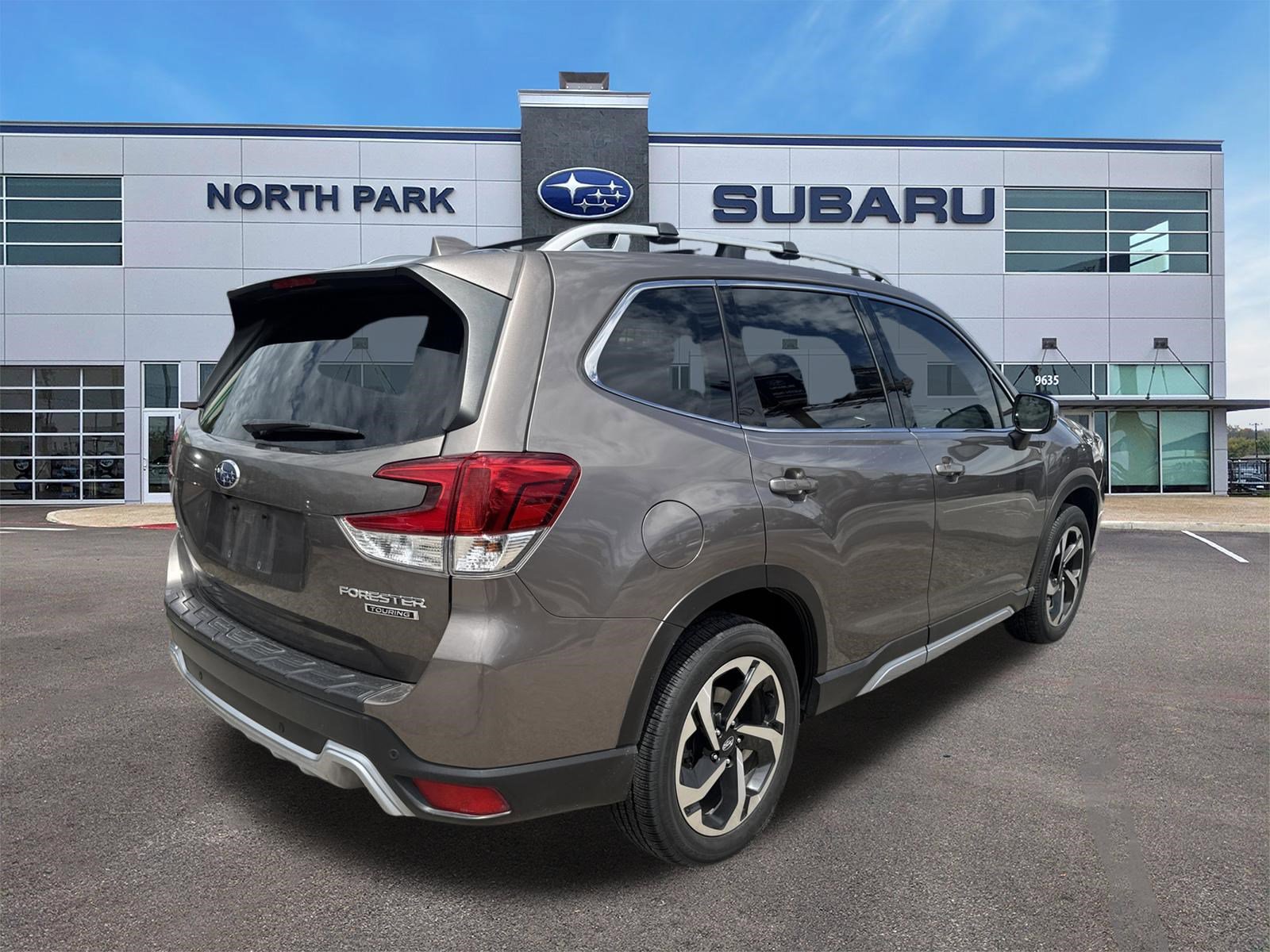 Certified 2023 Subaru Forester Touring w/ Popular Package #3 AWD/4WD image 3