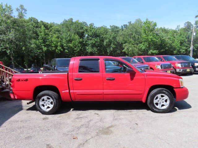 Used 2006 Dodge Dakota SLT w/ Sport Appearance Group AWD/4WD image 6