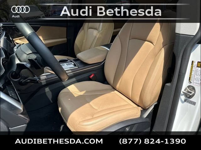 Used 2021 Audi Q8 Premium Plus w/ Premium Plus Package AWD/4WD image 28